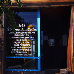 18th Street Art Center (by 張家振) 18th Street Art Center (by 張家振)
