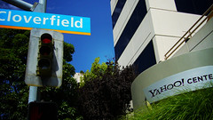 Cloverfield x Yahoo~ (by 張家振)